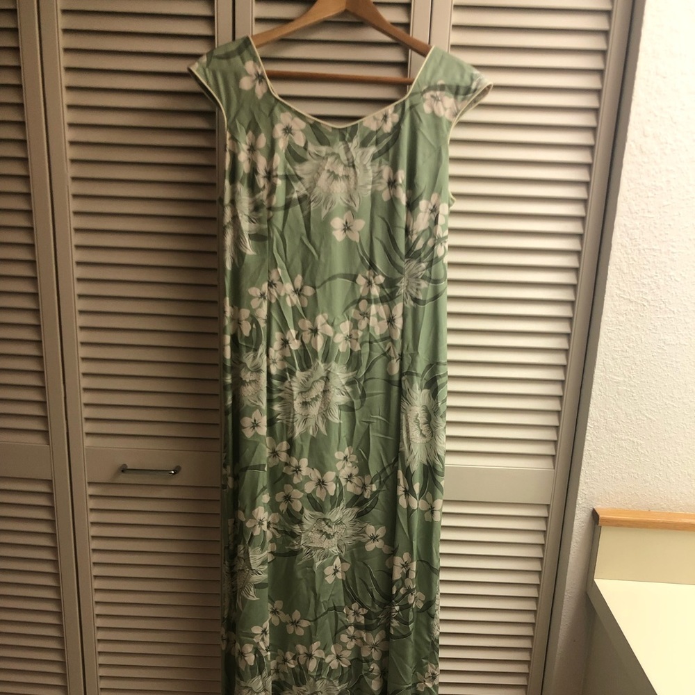 Princess Kaiulani Floral Hawaiian Dress
